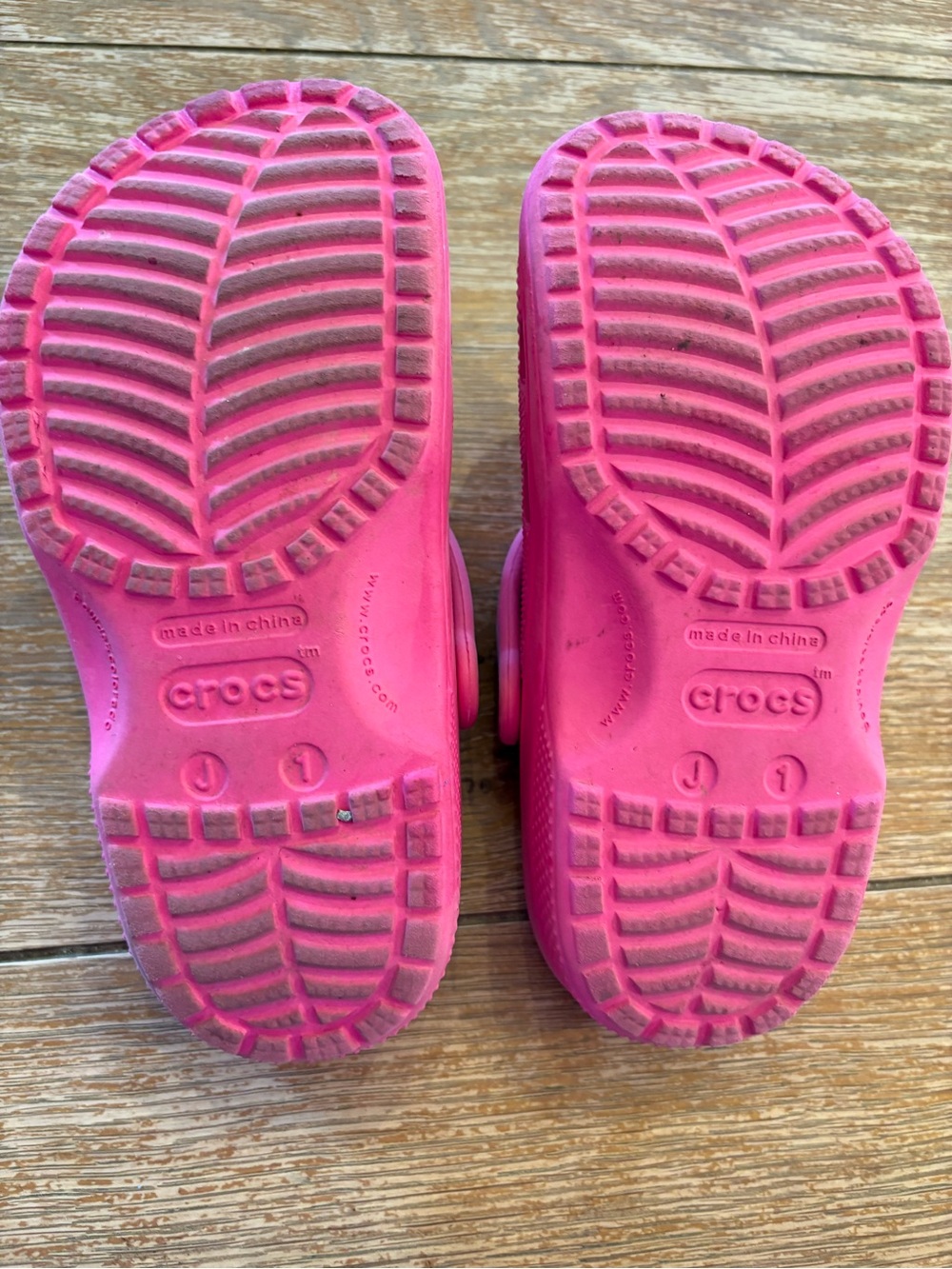 Girls Pink Crocs - Picture 4 of 4